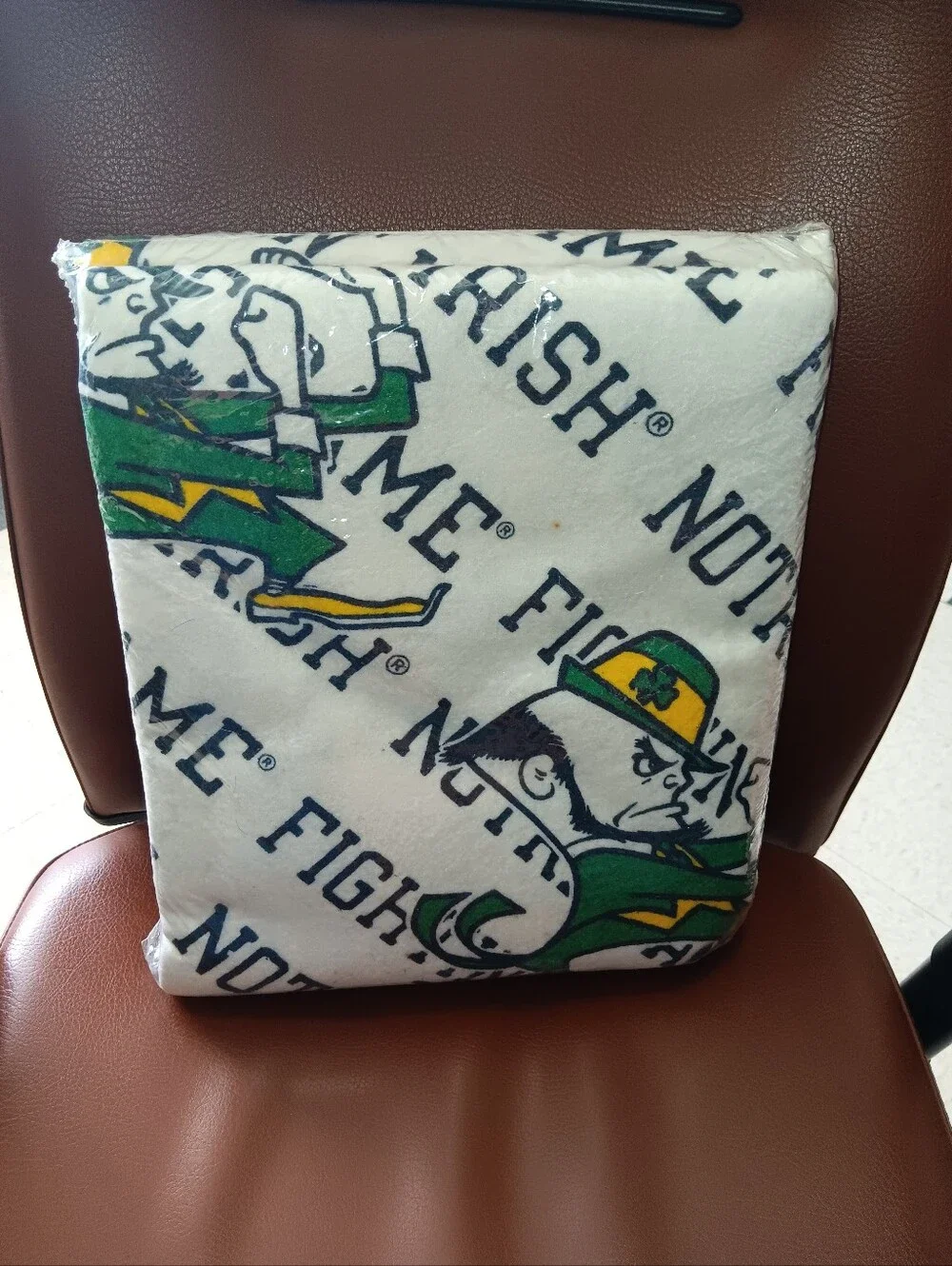 Penn-Sons Notre Dame Navy and Gold Collegiate Blanket New In Package